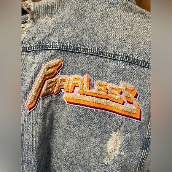 Fearless Distressed Denim Jacket - Picture 8 of 9